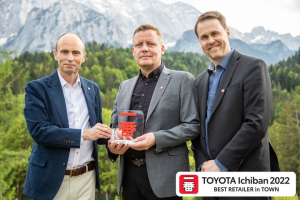 Salon Passeliauto Oy palkittiin 47 parhaan eurooppalaisen Toyota-jälleenmyyjän joukossa https://news.cision.com/fi/toyota-auto-f...